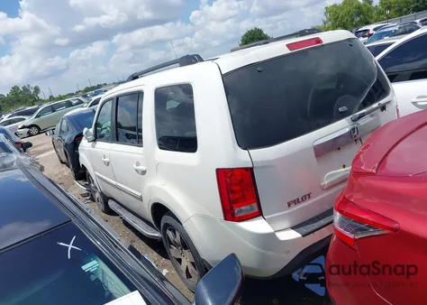 2012 Honda Pilot Touring из США, поврежденный, VIN 5FNYF4H95CB501225